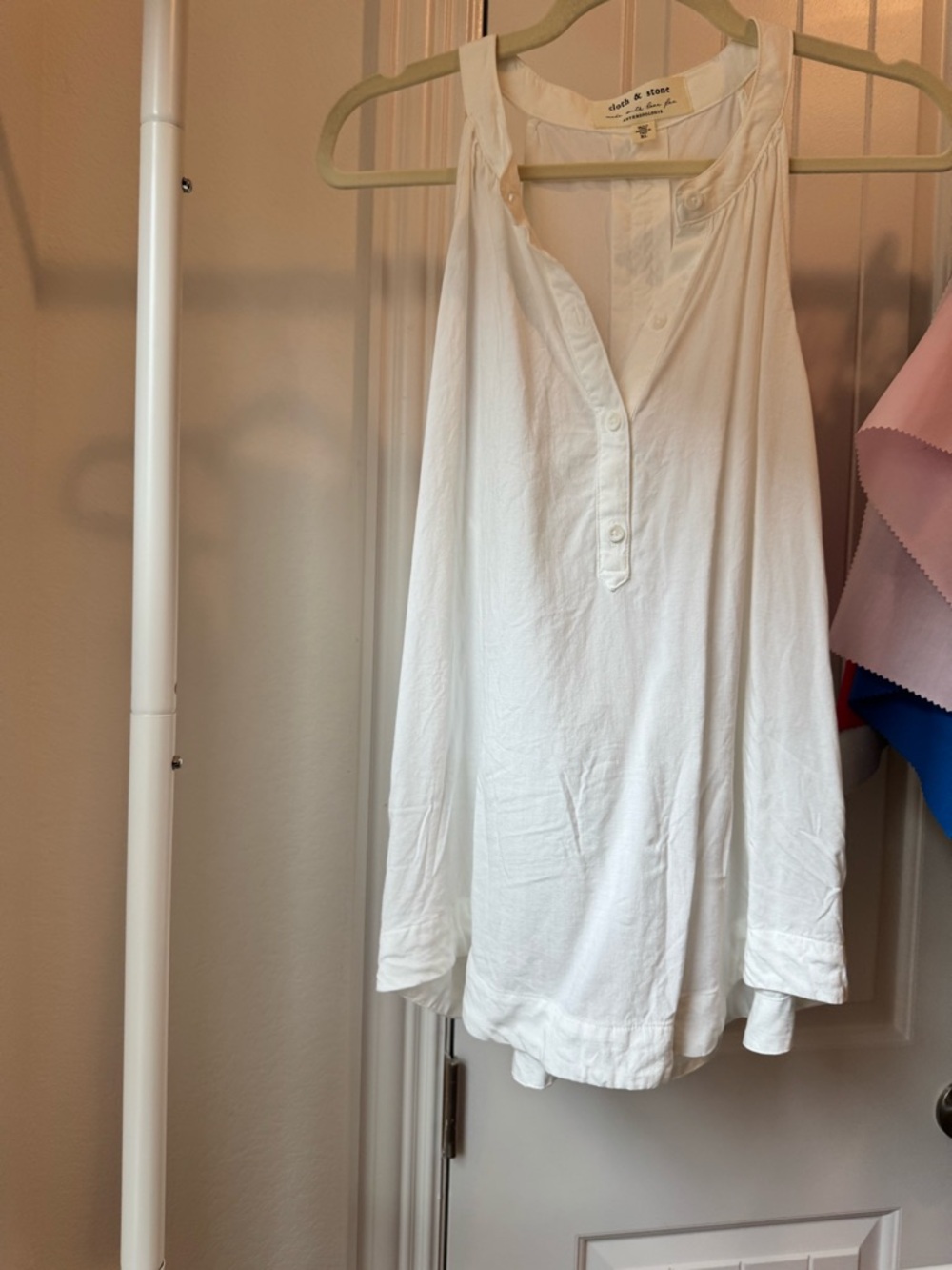 cloth & stone White Sleeveless Button-Front Tank